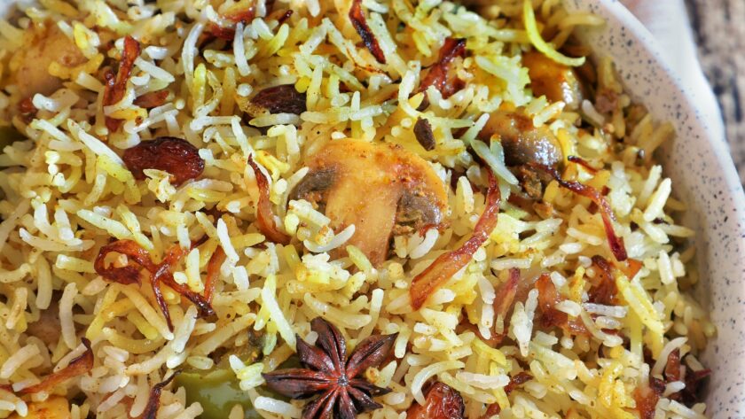 mushroom dum biryani