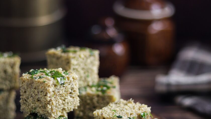 Sprouted-Moong-Dhokla 1