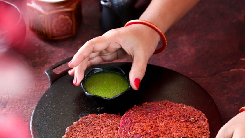 Savoury Beetroot Cheela