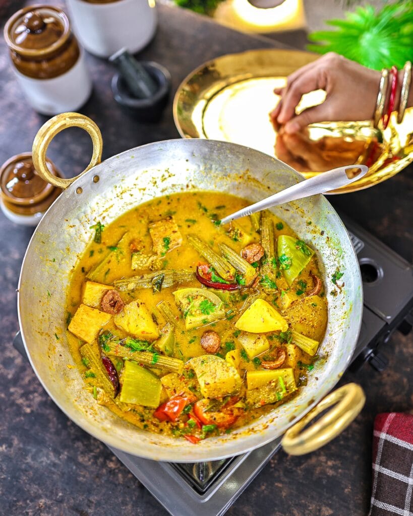 Chuin Aloo Badi besara 2..