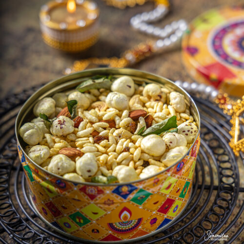 Air Fryer Namkeen recipe with crispy murmura, makhana, peanuts and cashews