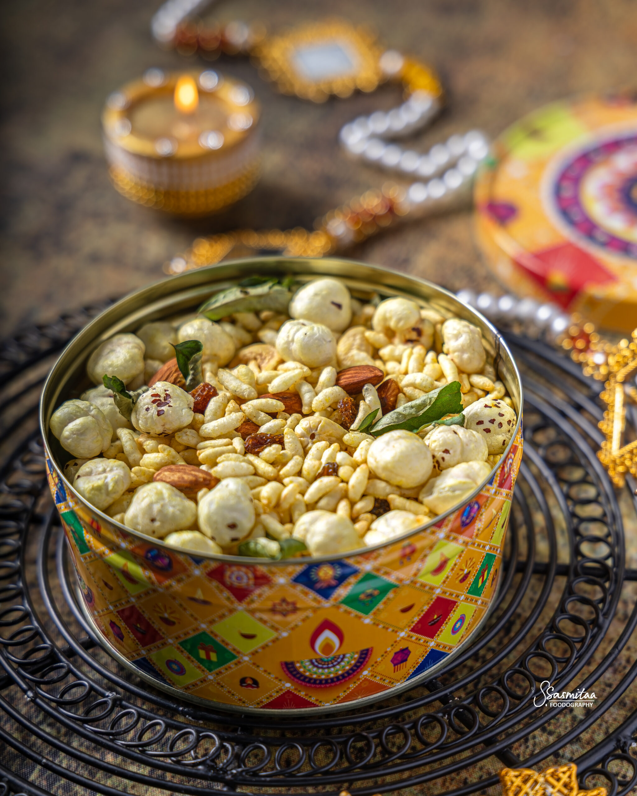 Air Fryer Namkeen recipe with crispy murmura, makhana, peanuts and cashews